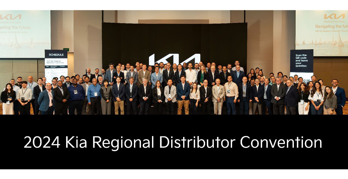 Employees of Kia's Latin American dealerships