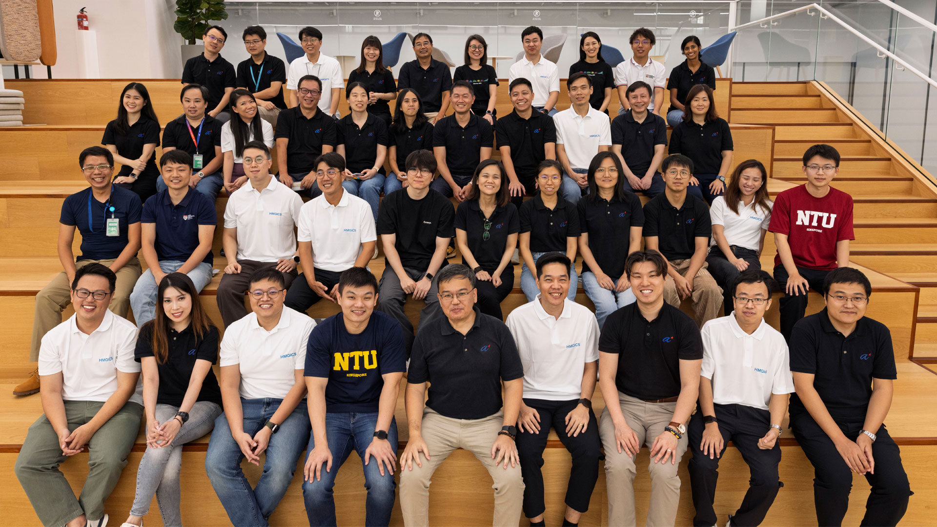 ‘현대자동차그룹-NTU-A*STAR 기업 연구소(Hyundai-NTU-A*STAR Corporate Lab)’ 연구원들의 모습