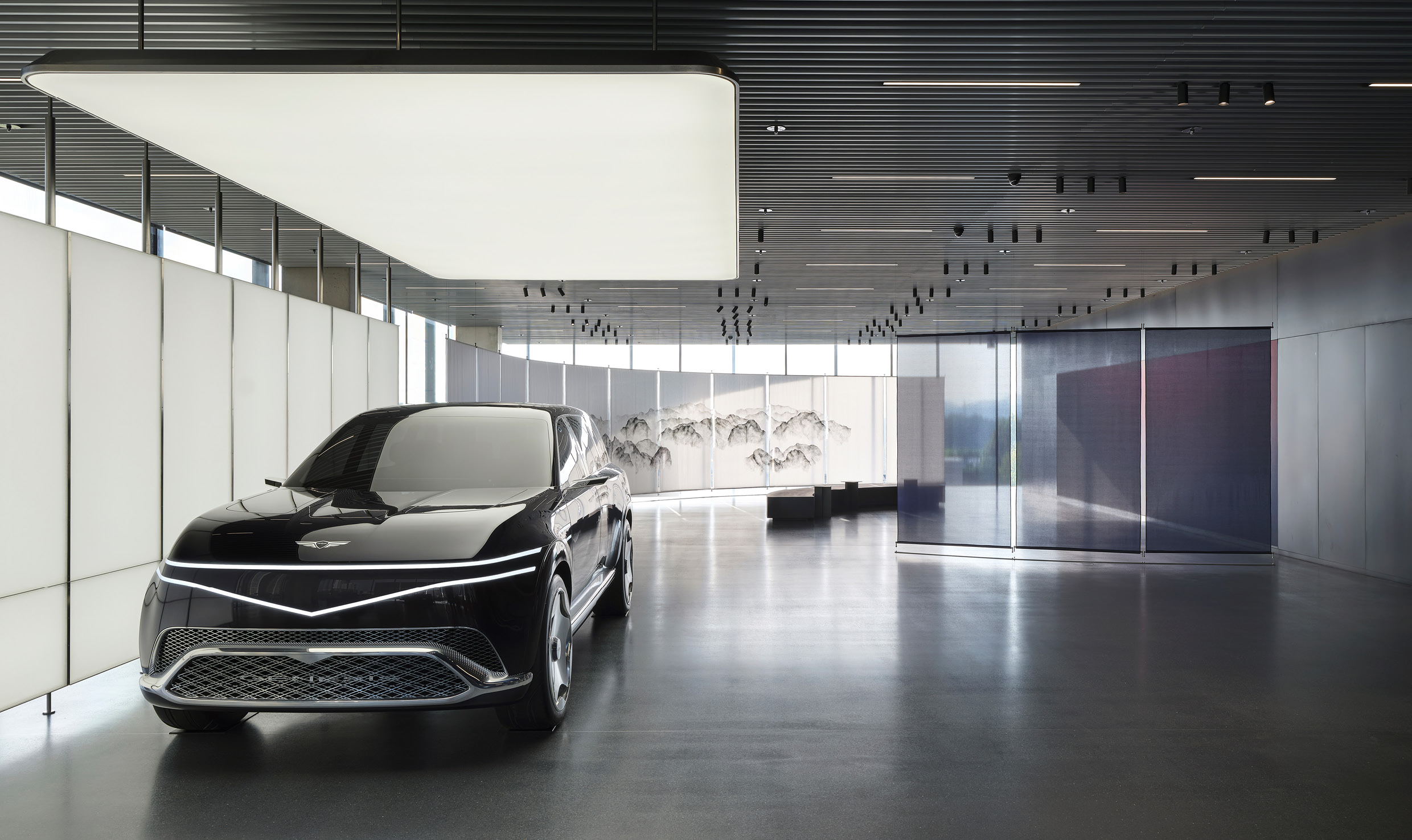 차오르는 밤: Night in Motion 전시 전경