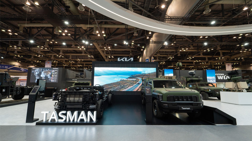 기아, '서울 ADEX 2025' 방산전시회 참가-main