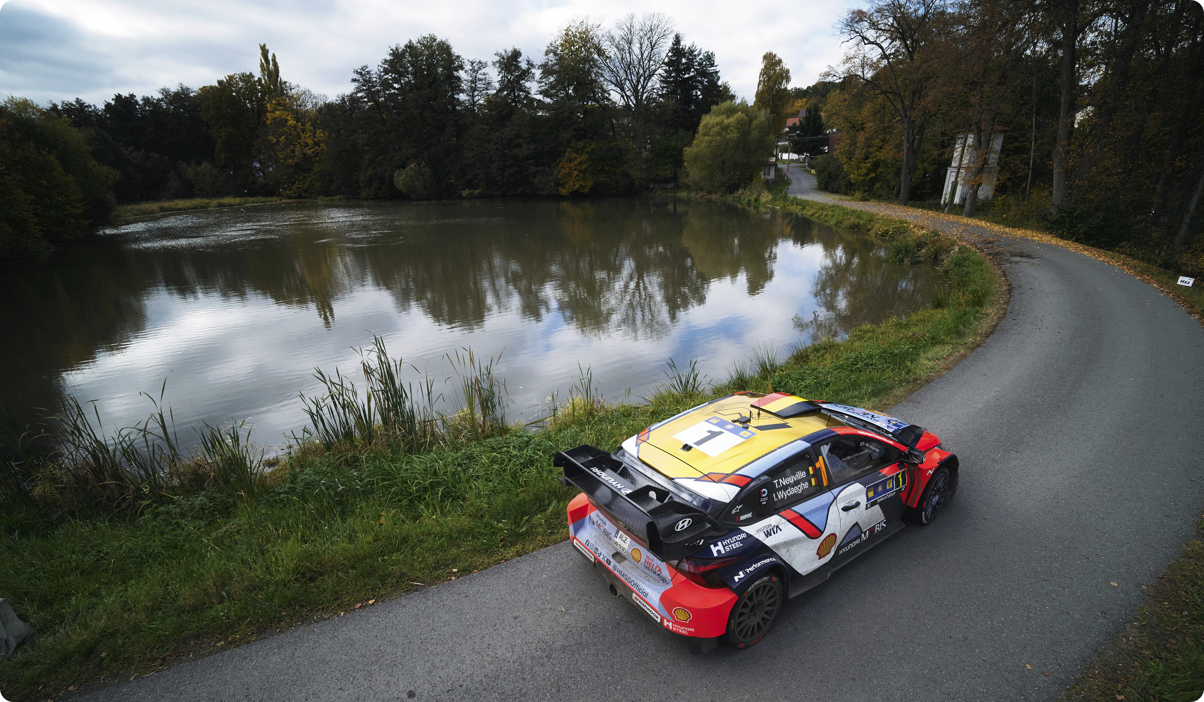 2025 WRC 12라운드 중앙유럽 랠리 주행 모습