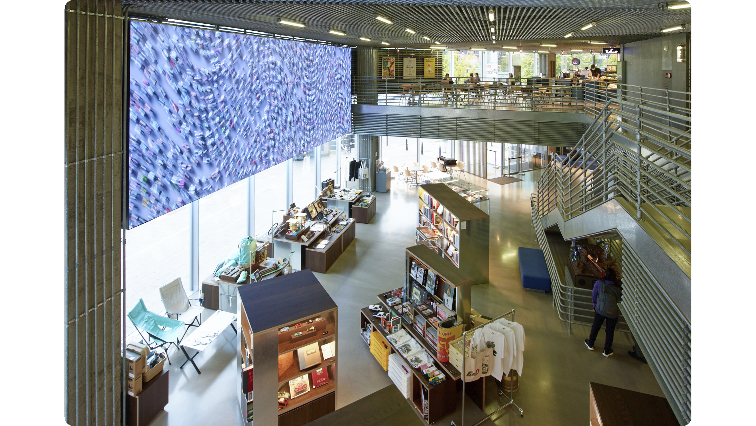 현대모터스튜디오 서울 실내 전경