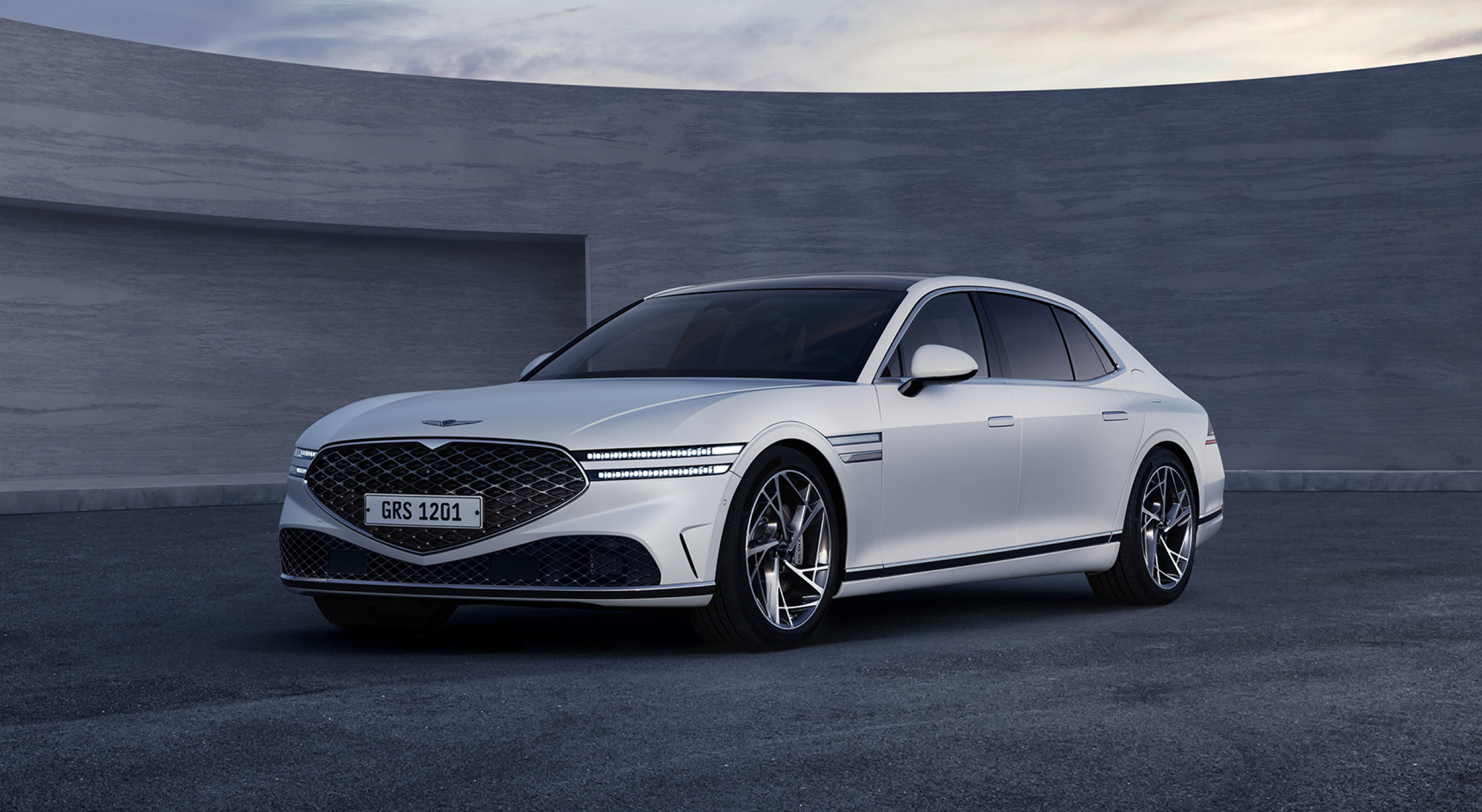 Genesis G90 selected as the APEC Summit protocol vehicle