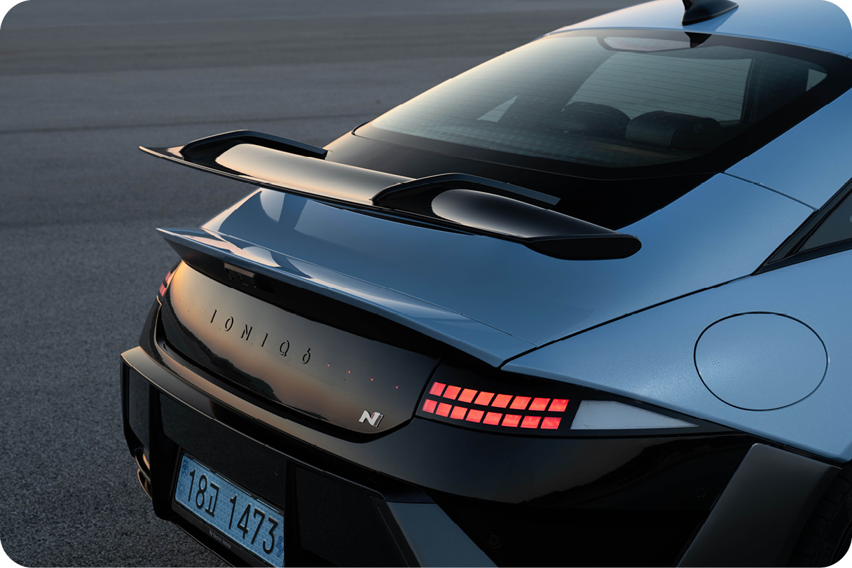 아이오닉 6 N 리어 스포일러