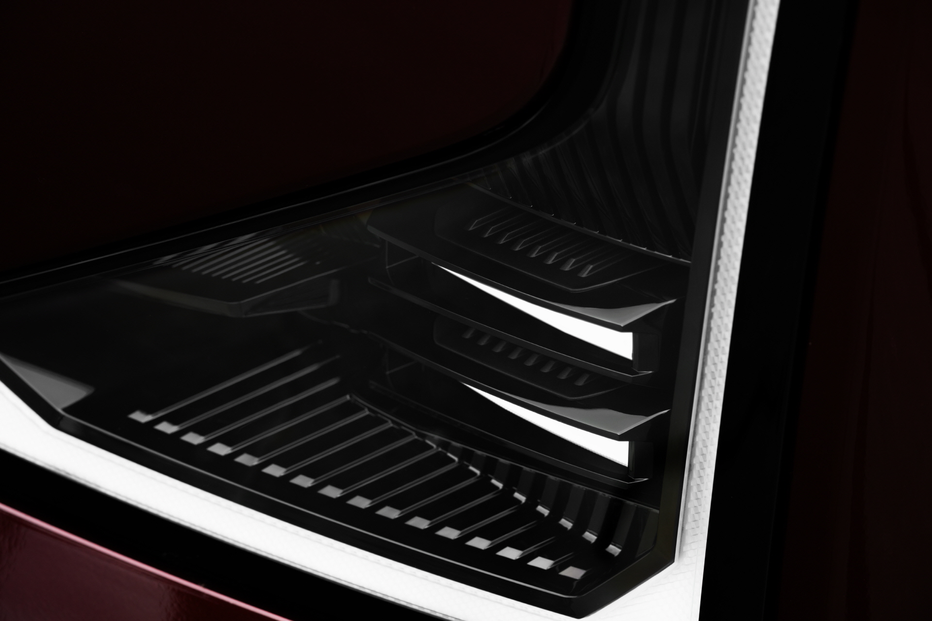 The Kia EV5 captures the harmony between tradition and modernity in Gyeongju, the host city of the upcoming APEC Summit.