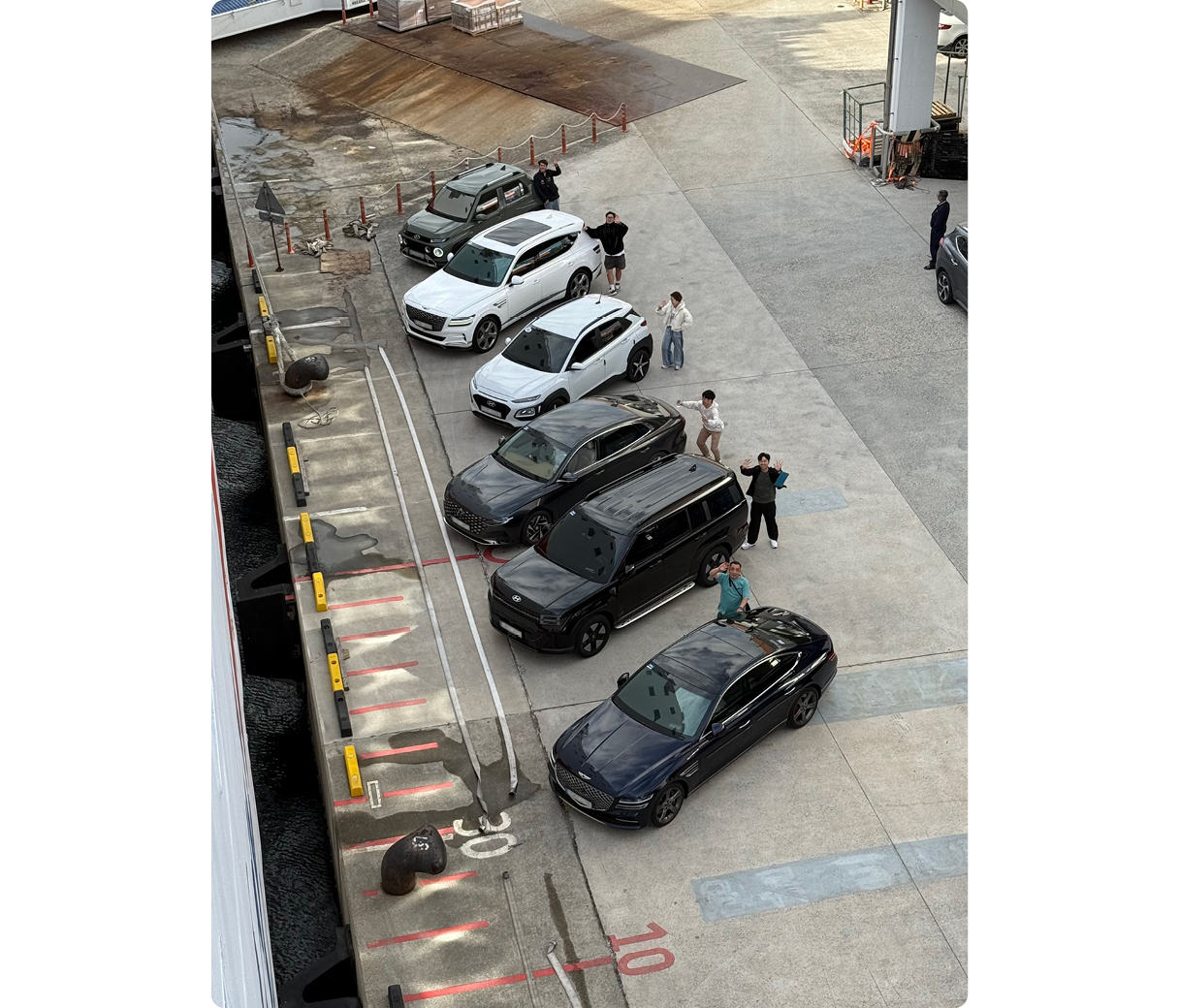 Members of Hyundai Motor Club gathered with their own cars