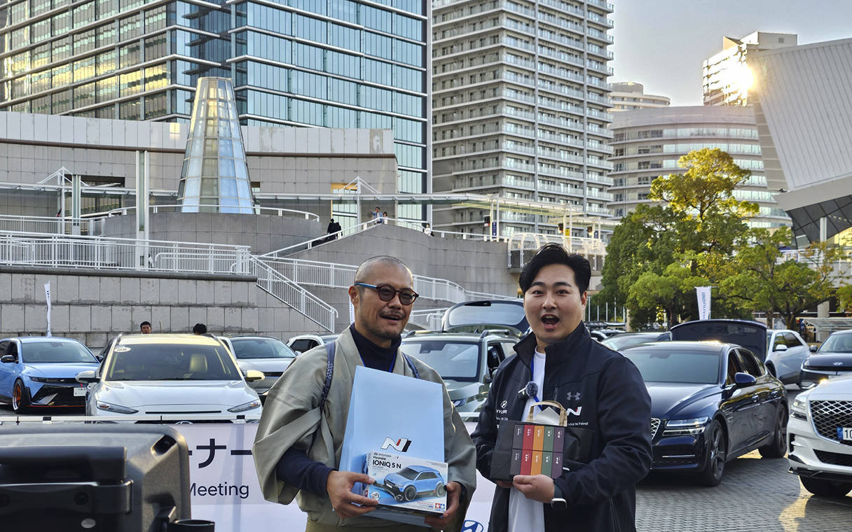 The exchange between the presidents of both clubs in Korea and Japan