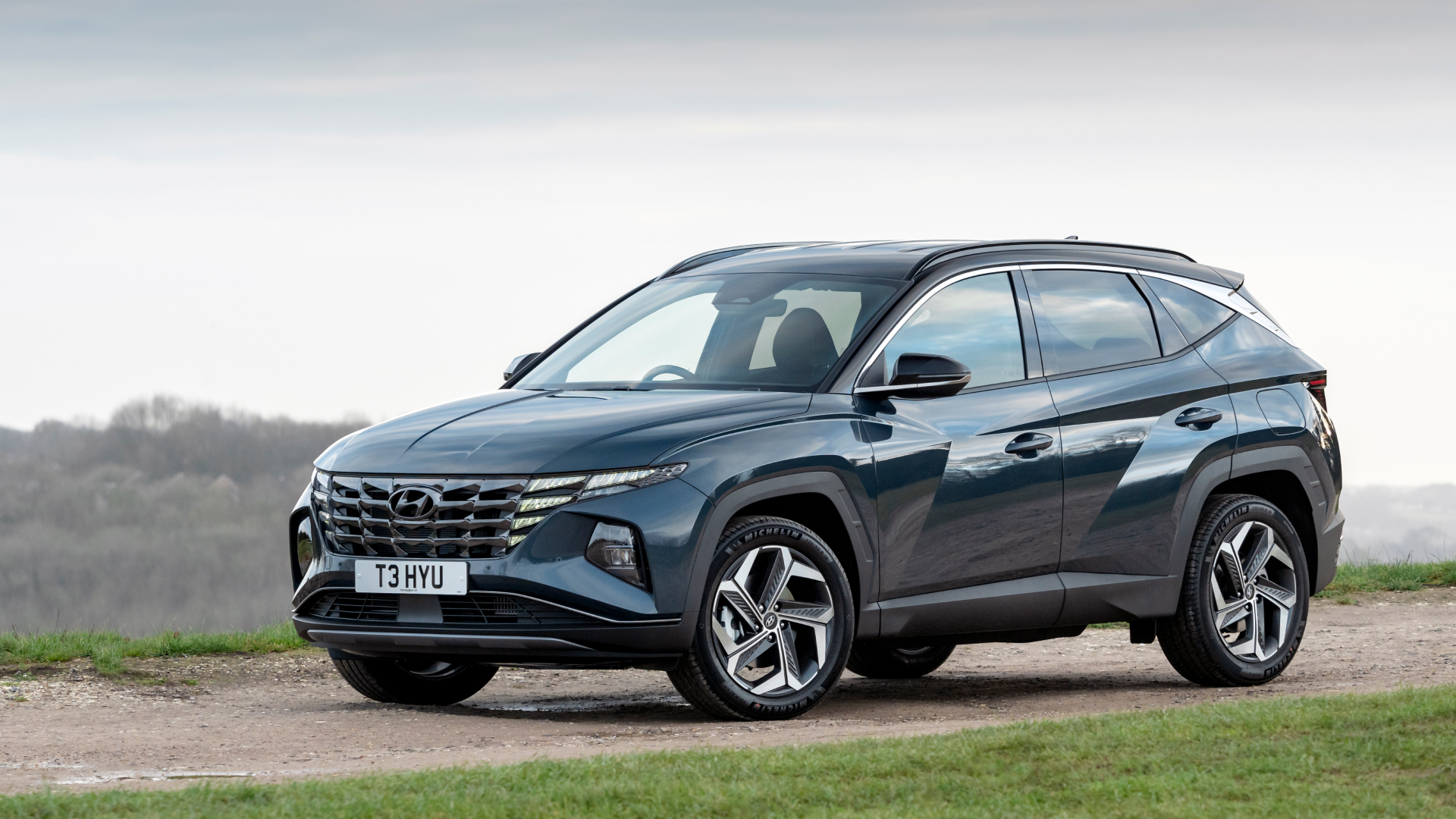 Hyundai TUCSON named Best Used Family SUV at 2025 WhatCar? Used Car Awards