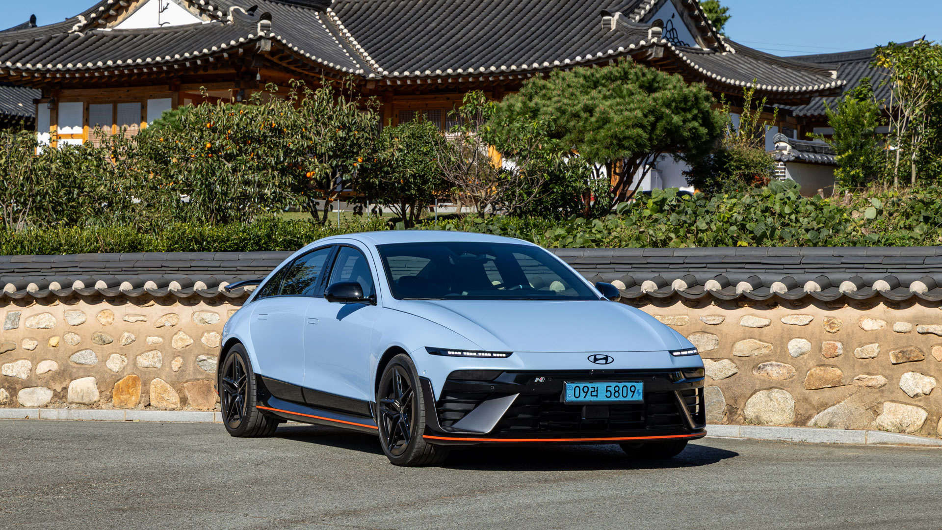 Hyundai N Redefines High-Performance EV Driving Experience with IONIQ 6 N (7)