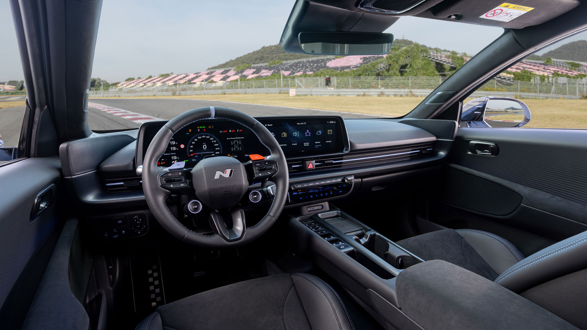 Hyundai N Redefines High-Performance EV Driving Experience with IONIQ 6 N (10)