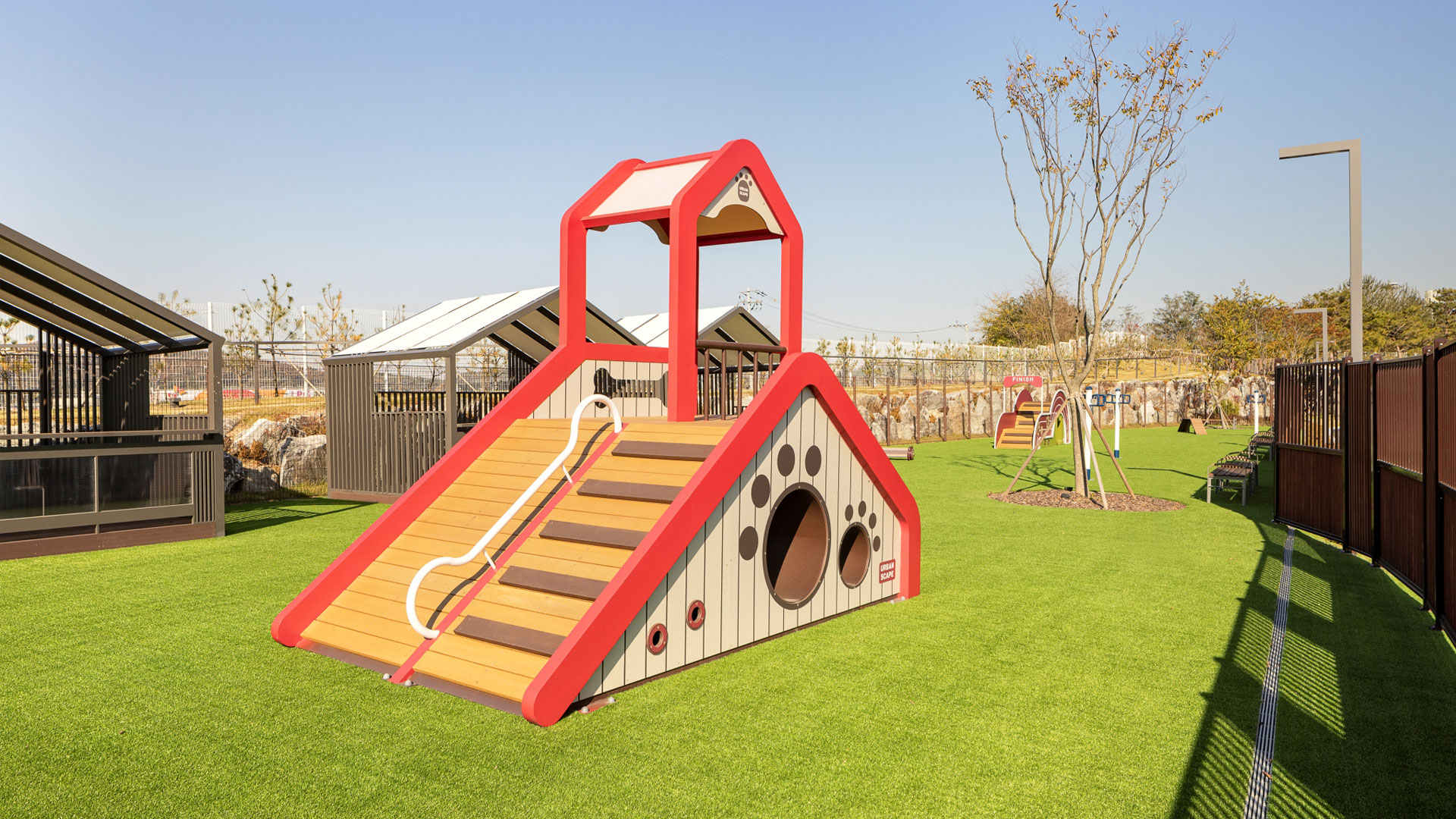 기아 인증중고차 센터 및 PBV 익스피리언스 센터 부지에 조성된 반려견 놀이터