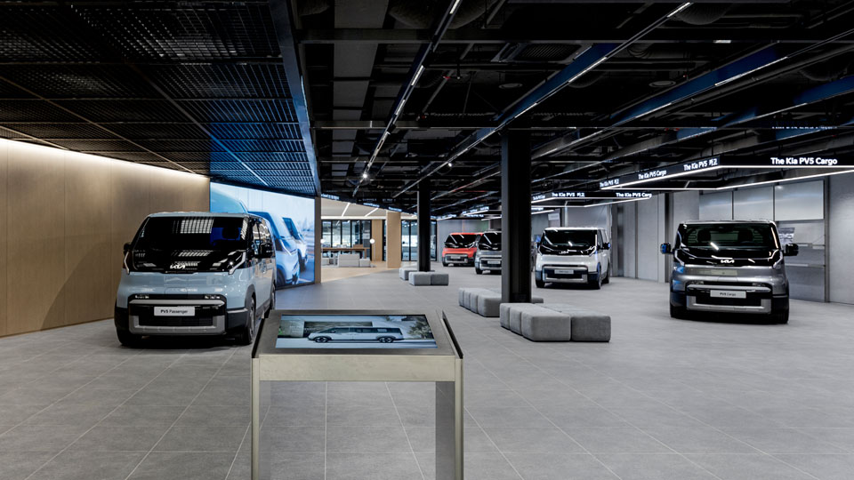 Kia Unveils the PBV Experience Center-main