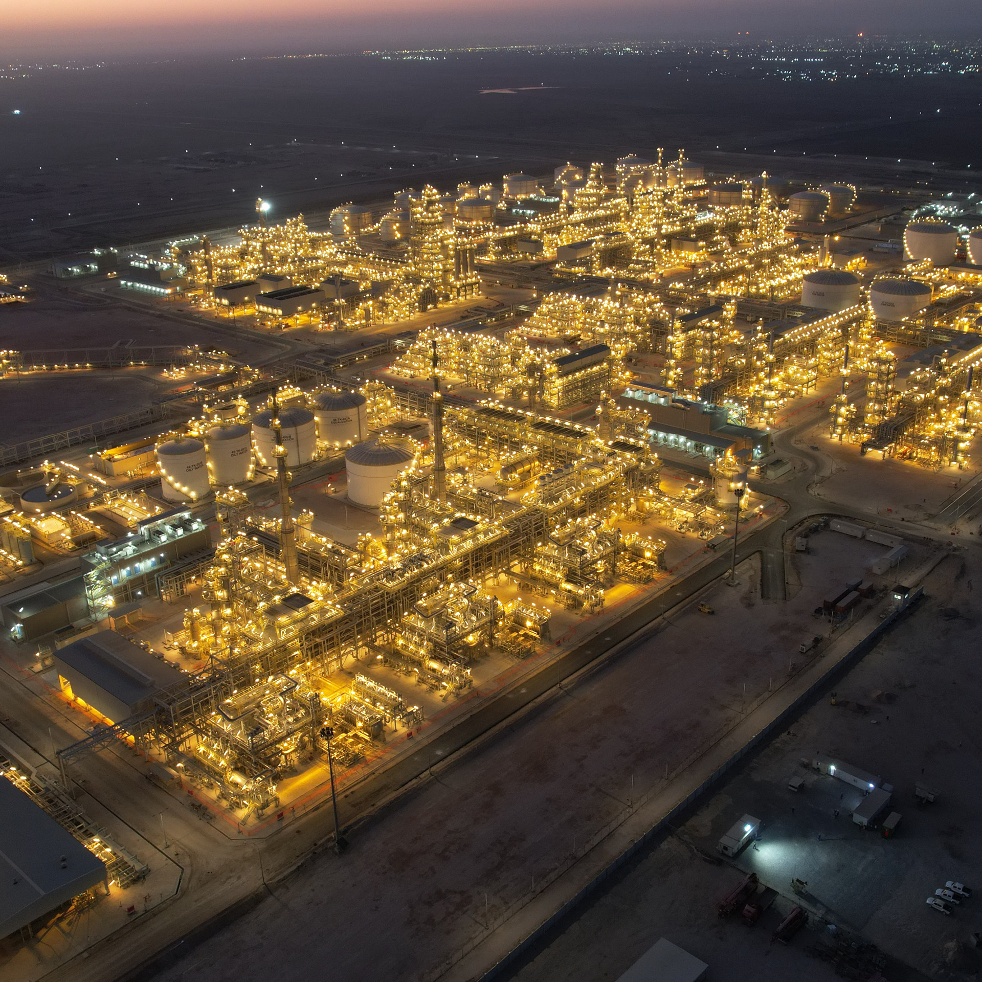 A night view of Hyundai Engineering & Construction's Basra Refinery in Iraq