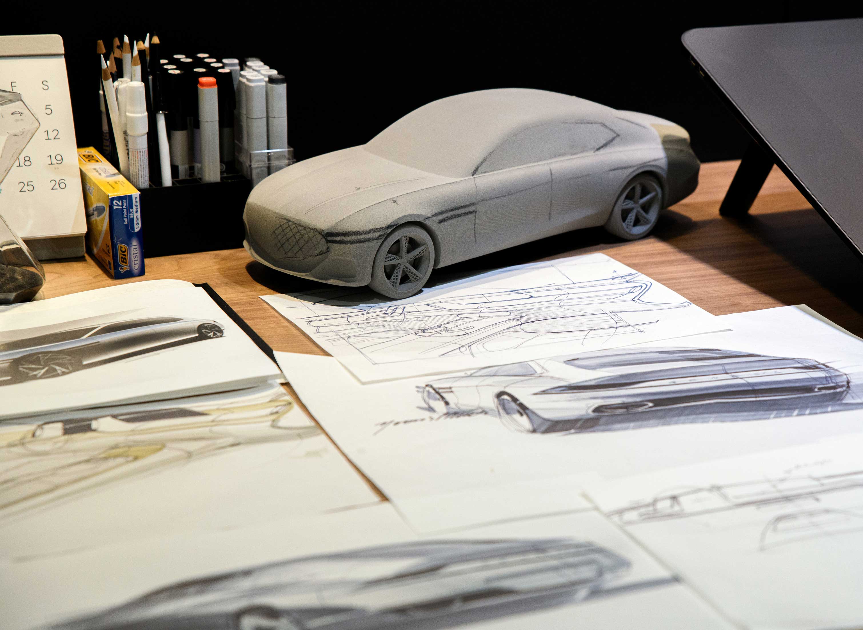 제네시스 G90 모형 및 디자인 도면