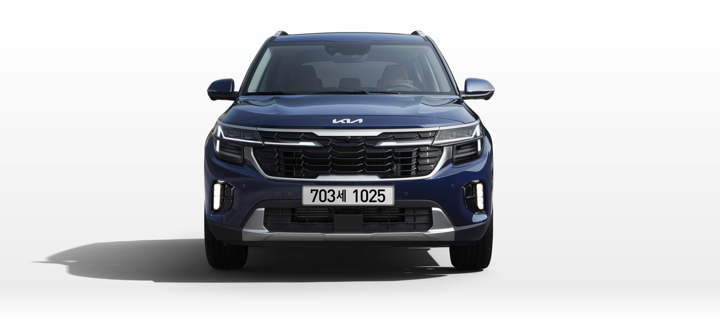 셀토스 정면 모습