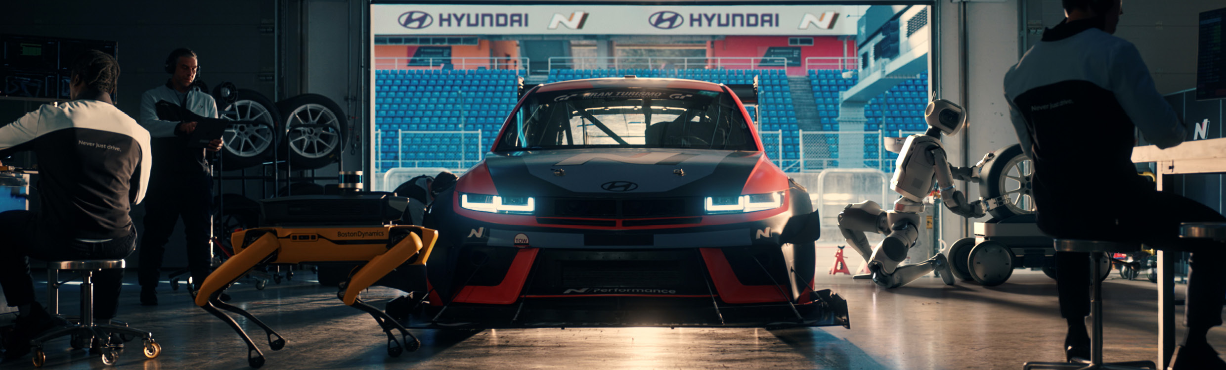 스팟 로봇과 아틀라스 로봇의 모습을 담은 일러스트