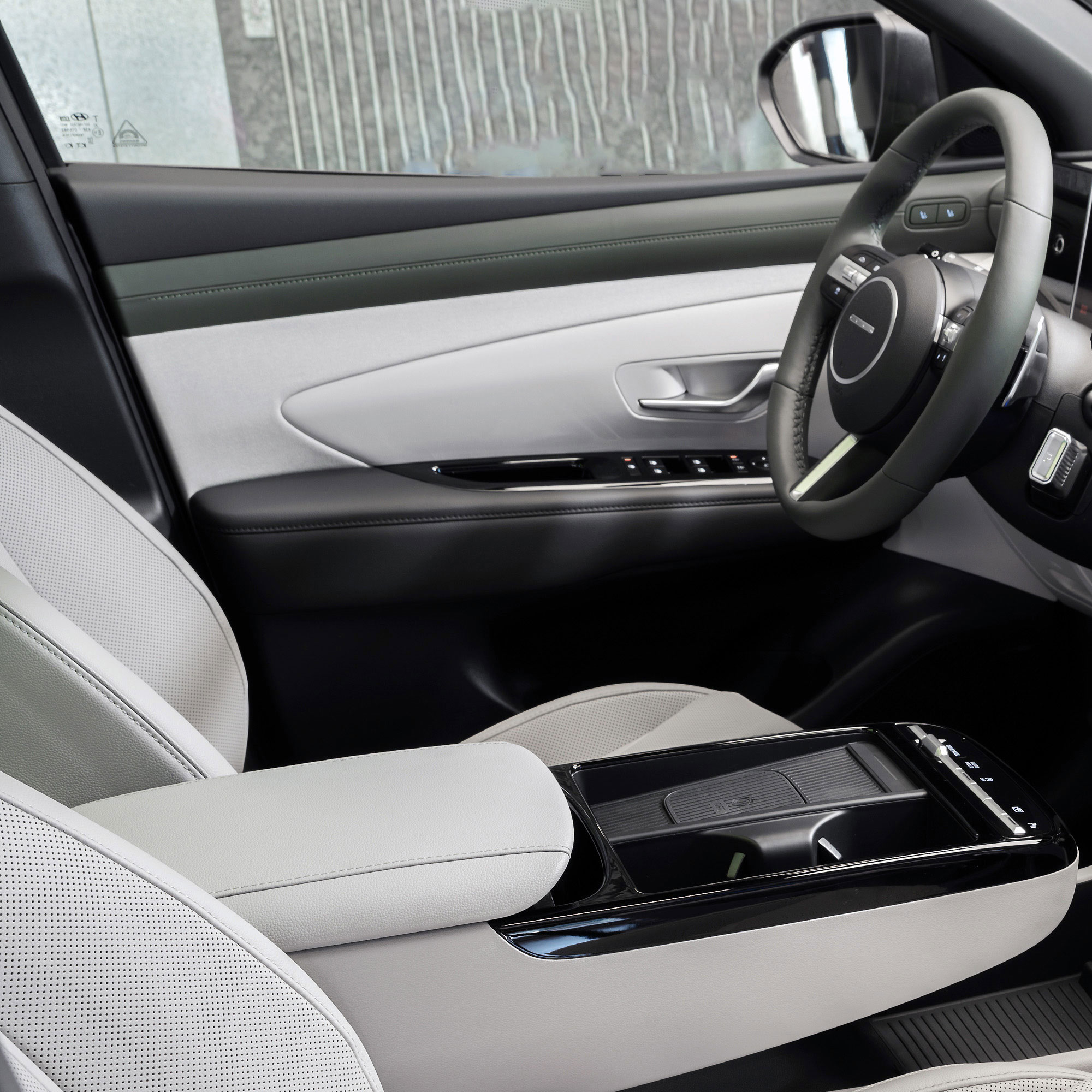 현대자동차 더 뉴 투싼 차량 내장 운전자석.