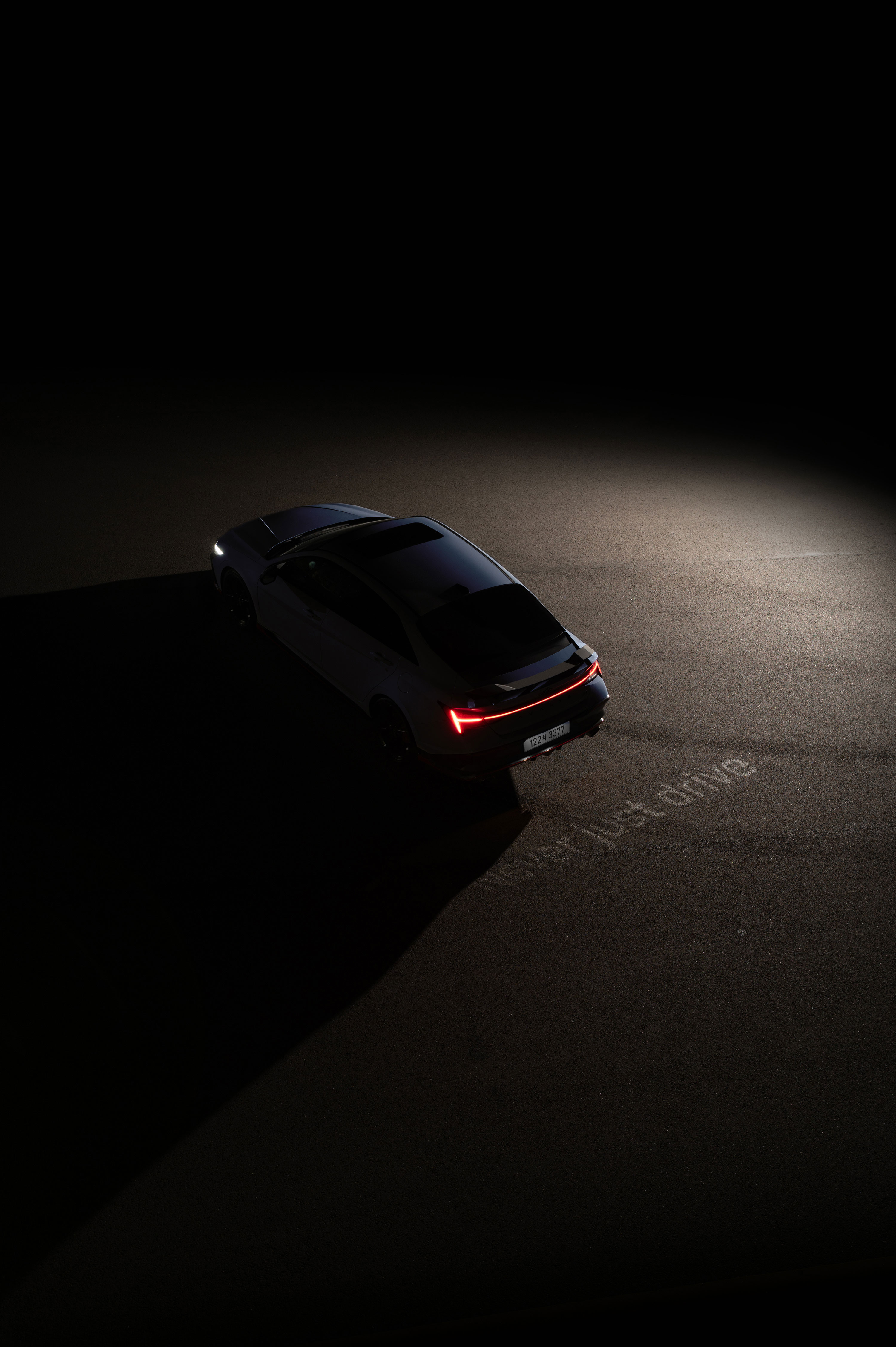 Even the darkness cannot hide this undeniable sportiness, The new Elantra N. (2)