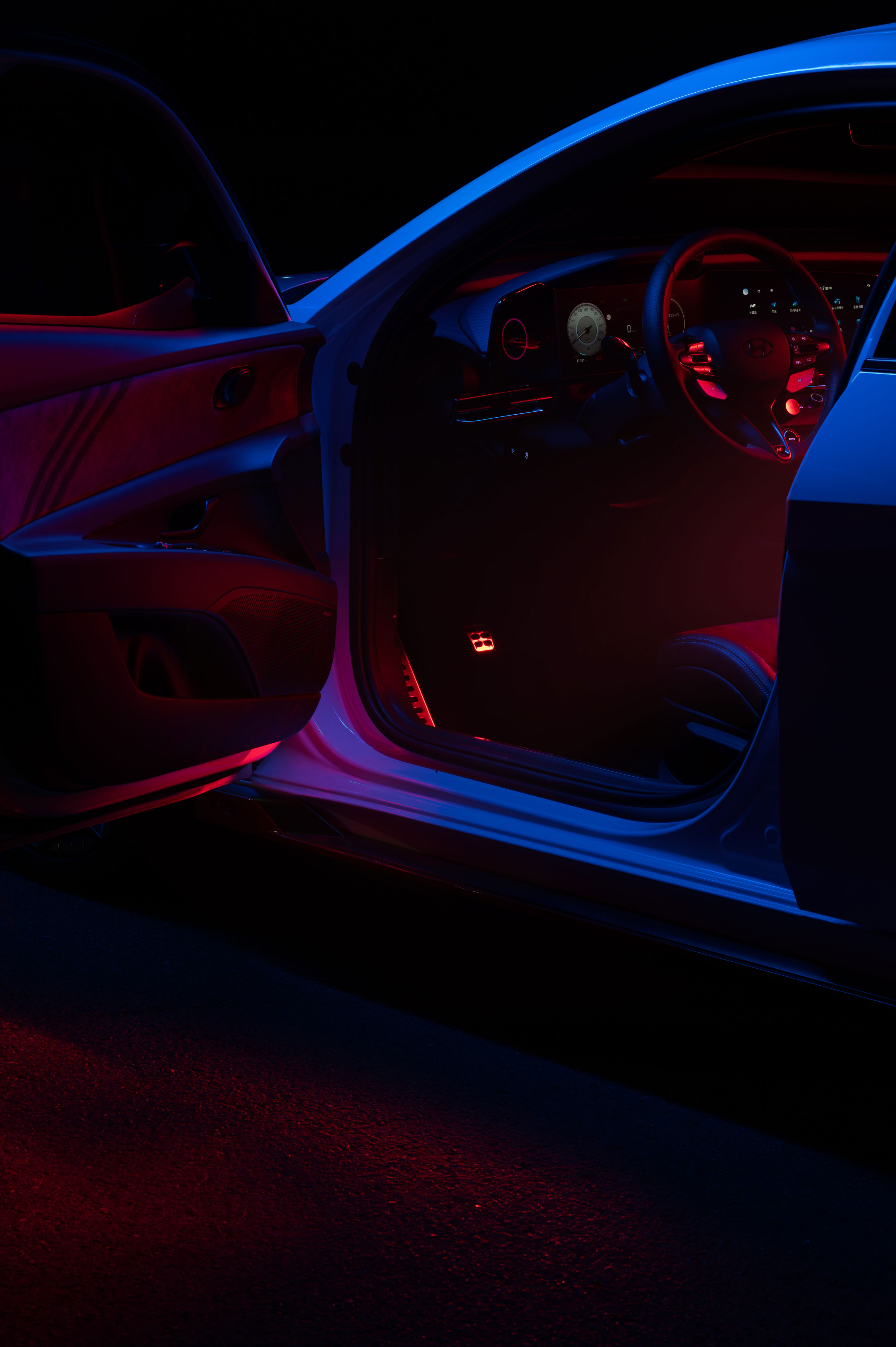 Even the darkness cannot hide this undeniable sportiness, The new Elantra N. (6)