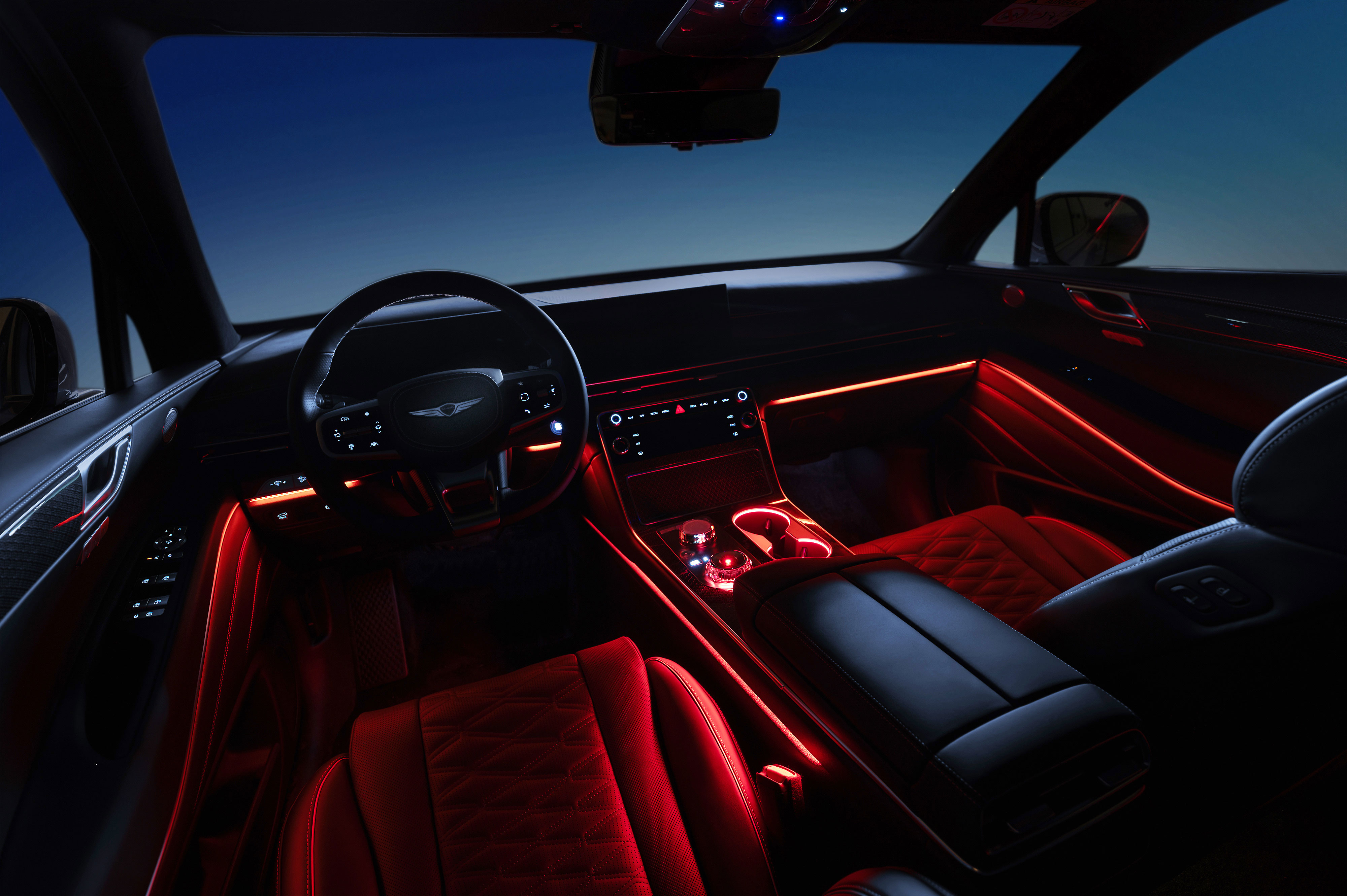 Feel the class of the Genesis GV80 Coupe from its dramatic silhouette to its luxurious touches throughout. (11)