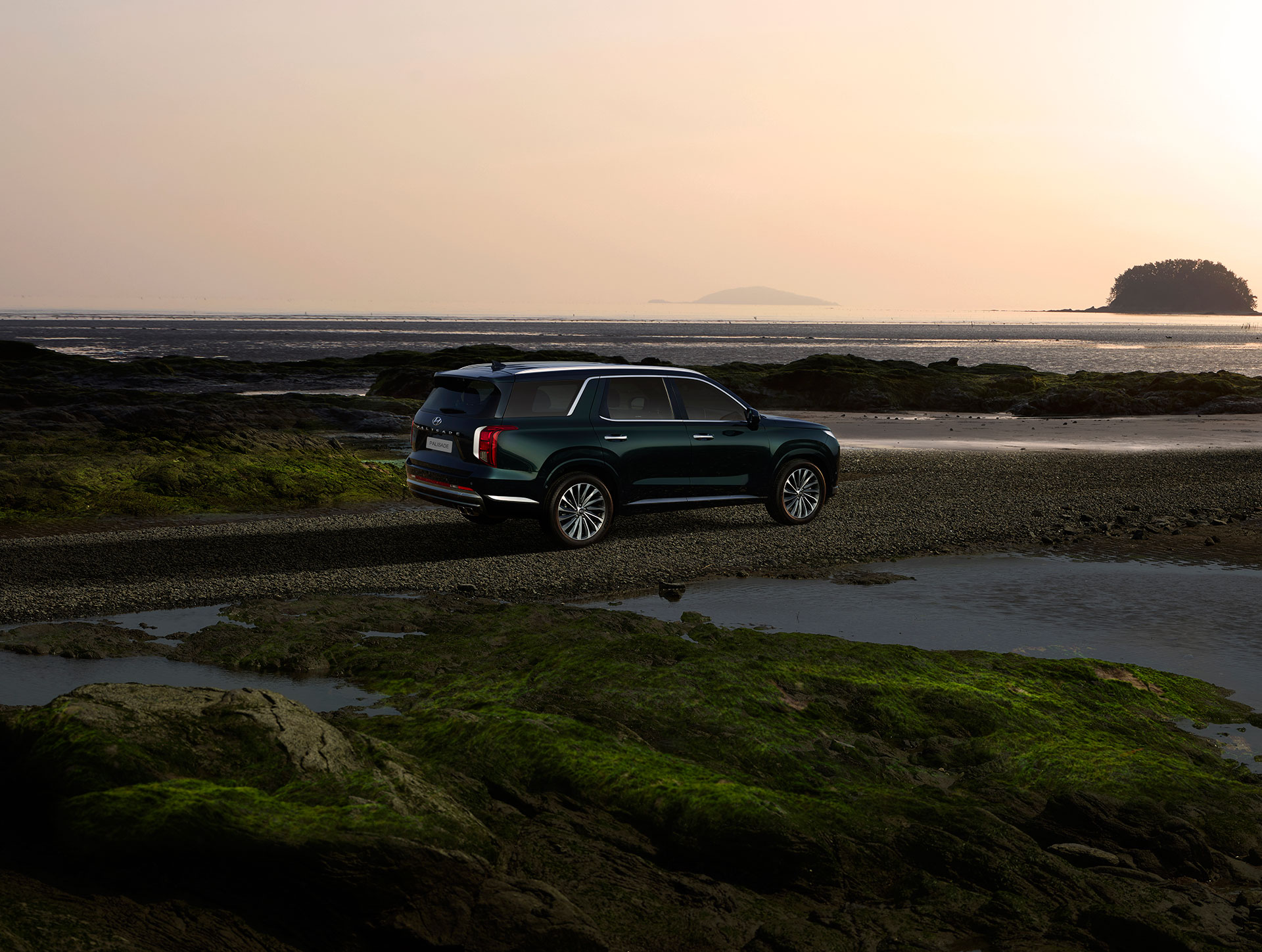 Take a weekend getaway to savor the warm breeze in the Hyundai Palisade (5)