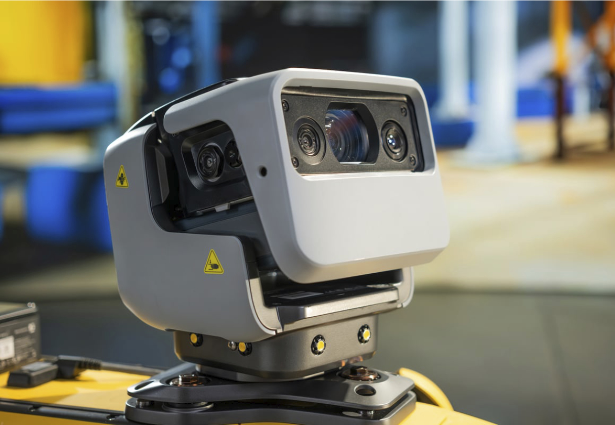 로봇에 장착된 비전 센서의 모습