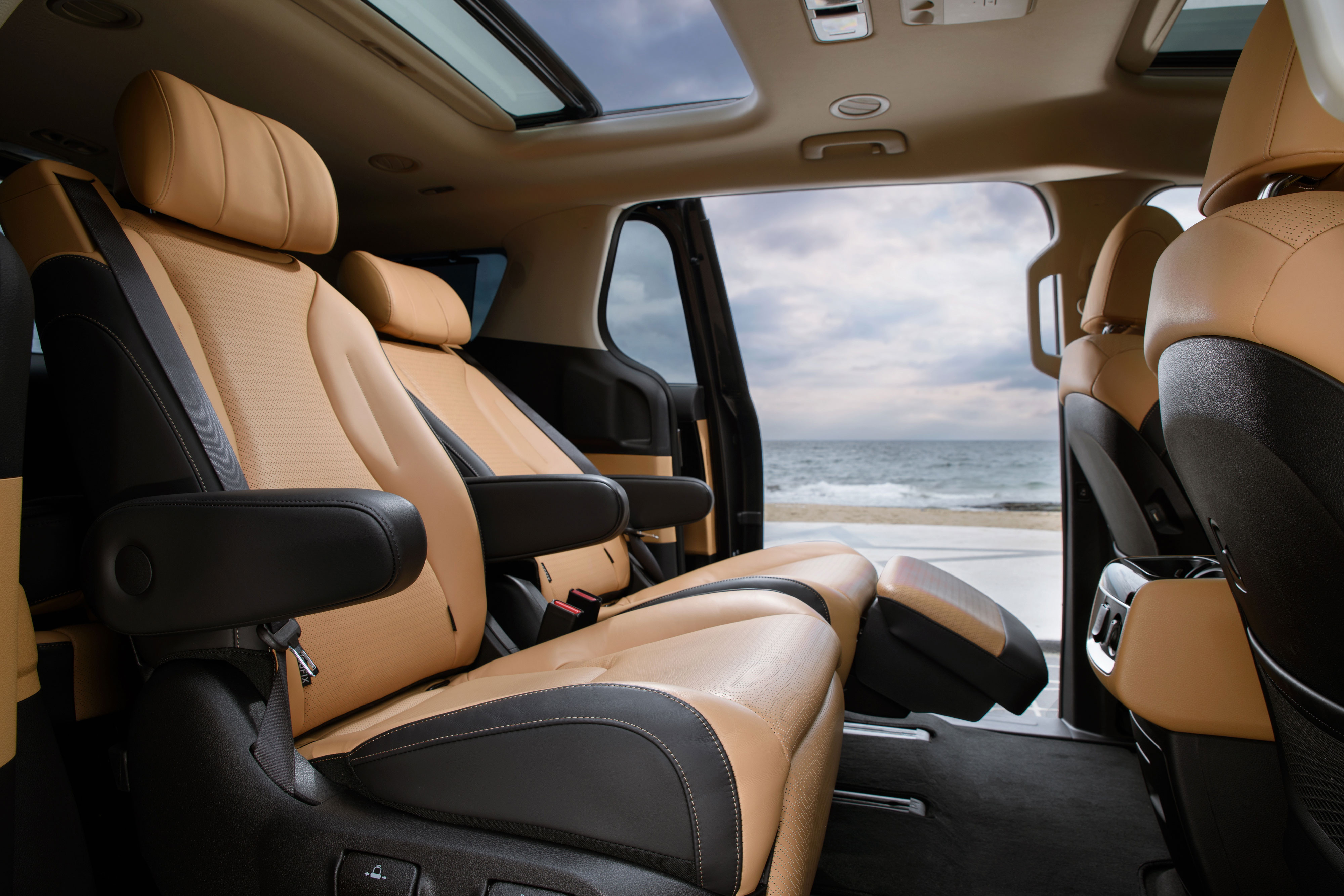 Kia Carnival, an outdoor companion that adds refinement to daily life (6)