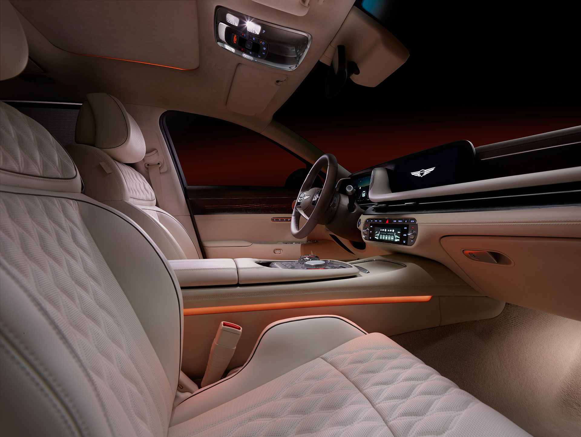 Genesis G90, combination of sleek and dynamic outlook with luxurious inner details (4)