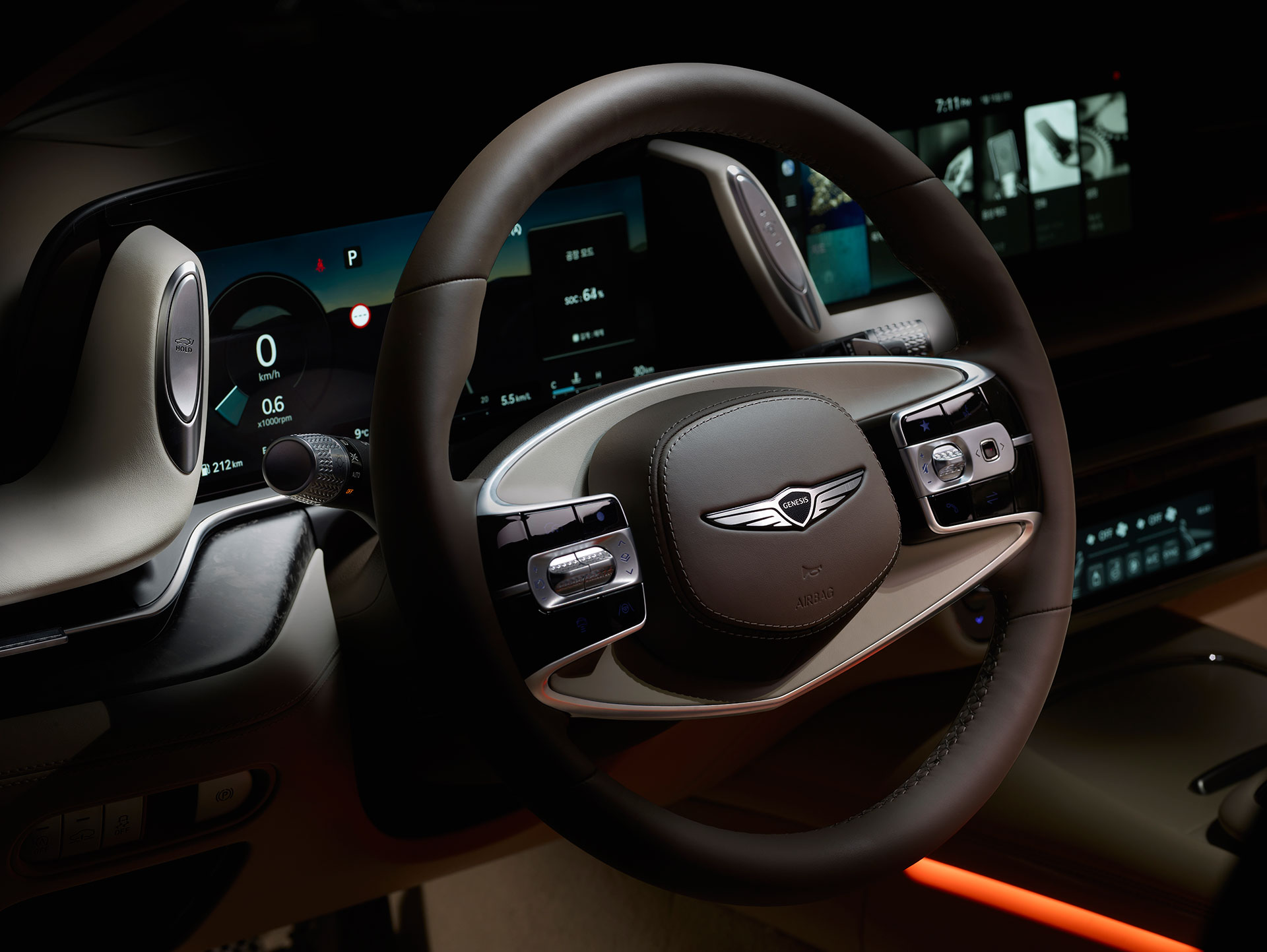 Genesis G90, combination of sleek and dynamic outlook with luxurious inner details (6)