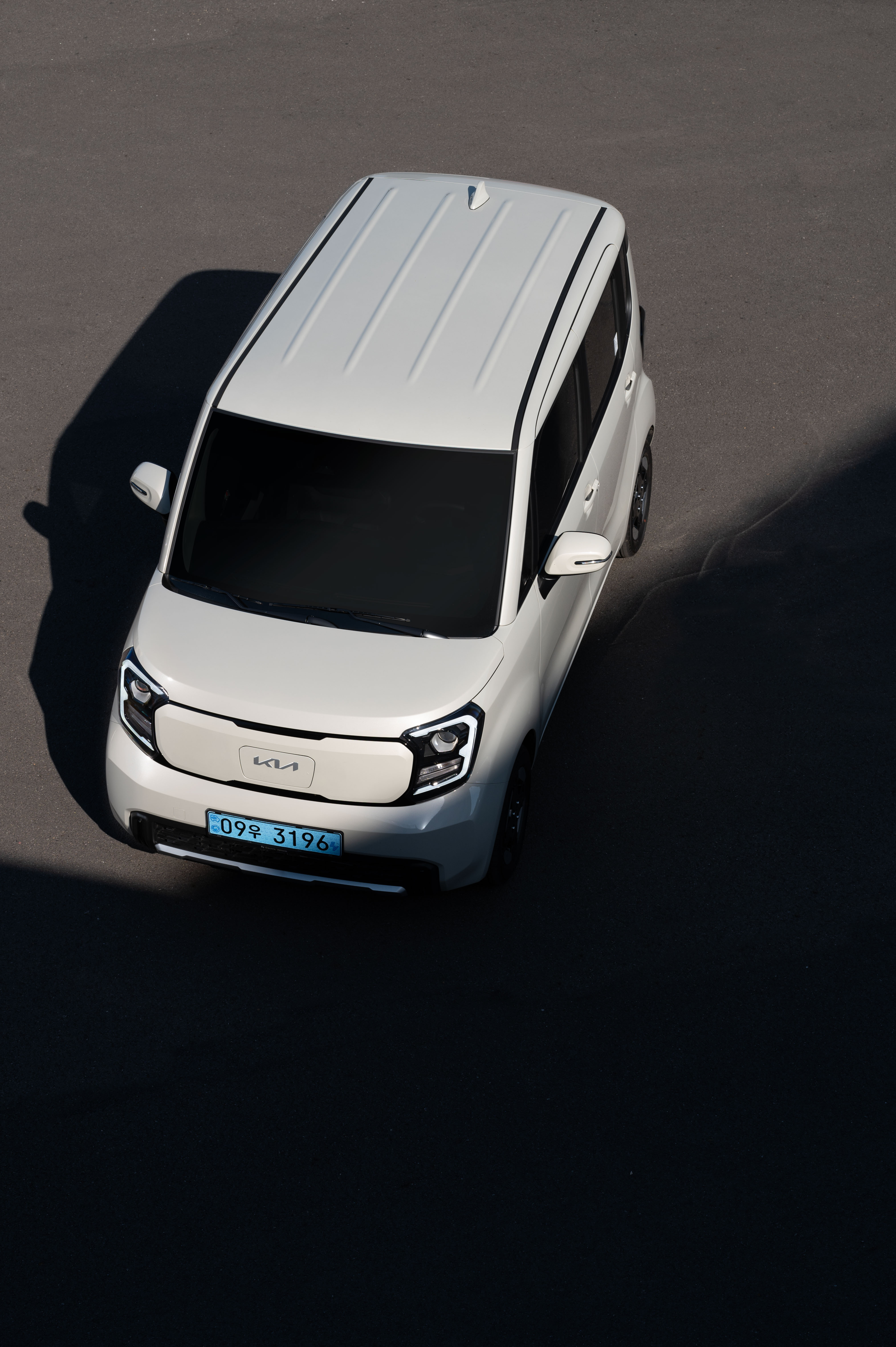 레이EV 도어 닫힌 상태 탑뷰