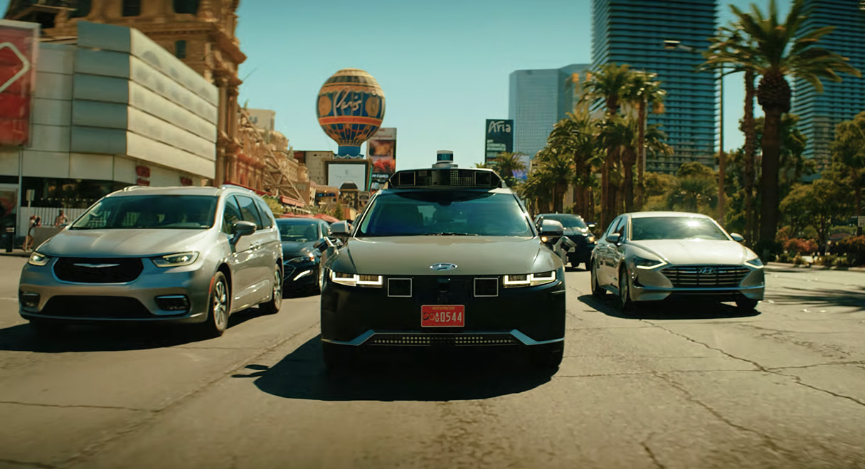 라스베가스에서 모셔널 로보택시를 테스트 중인 모습