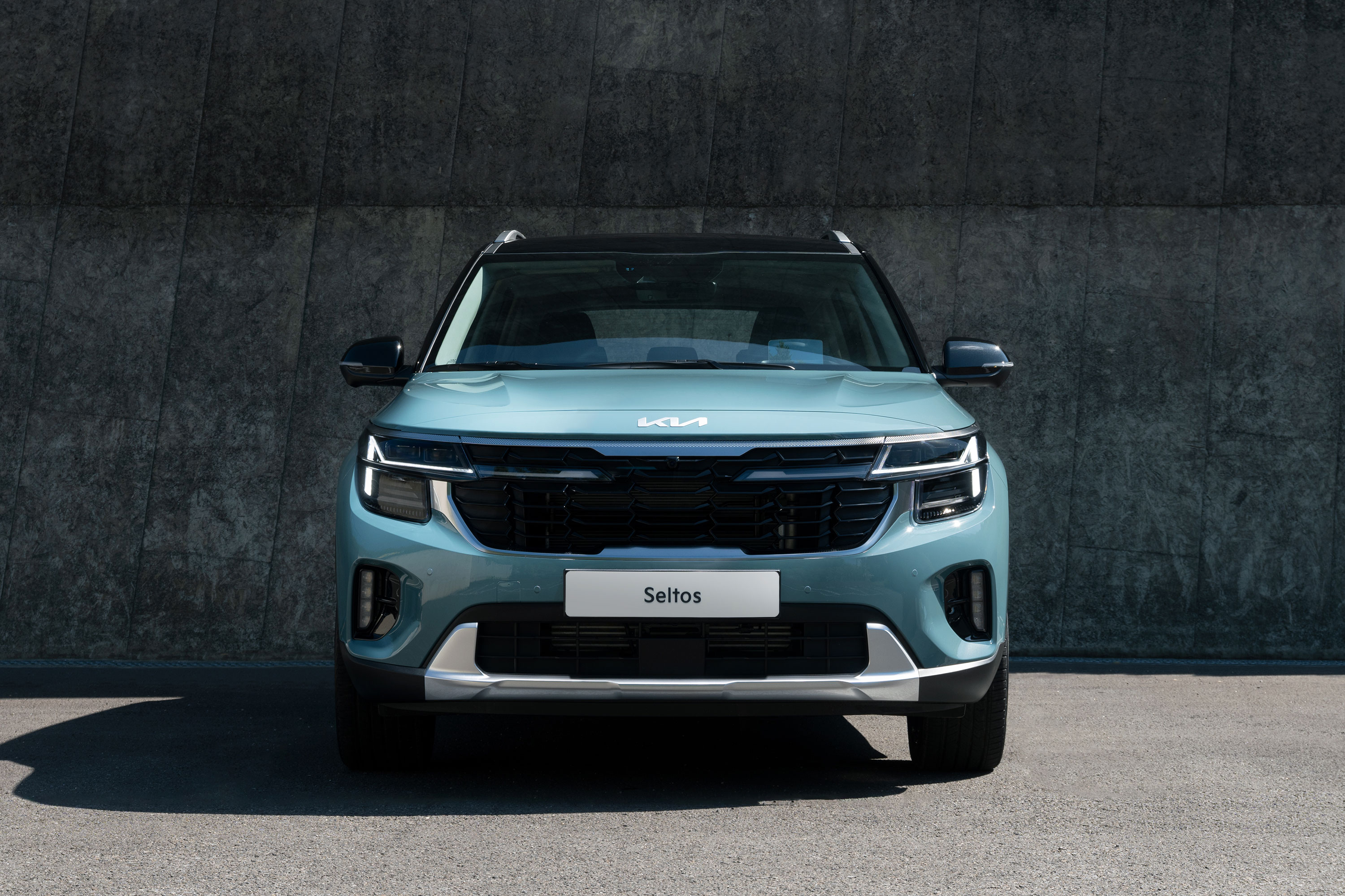 Modern, sophisticated design combined with high-end sensibility (2)