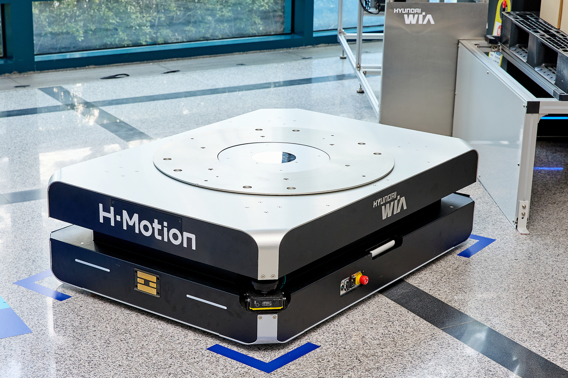 AMR(Autonomous Mobile Robot)