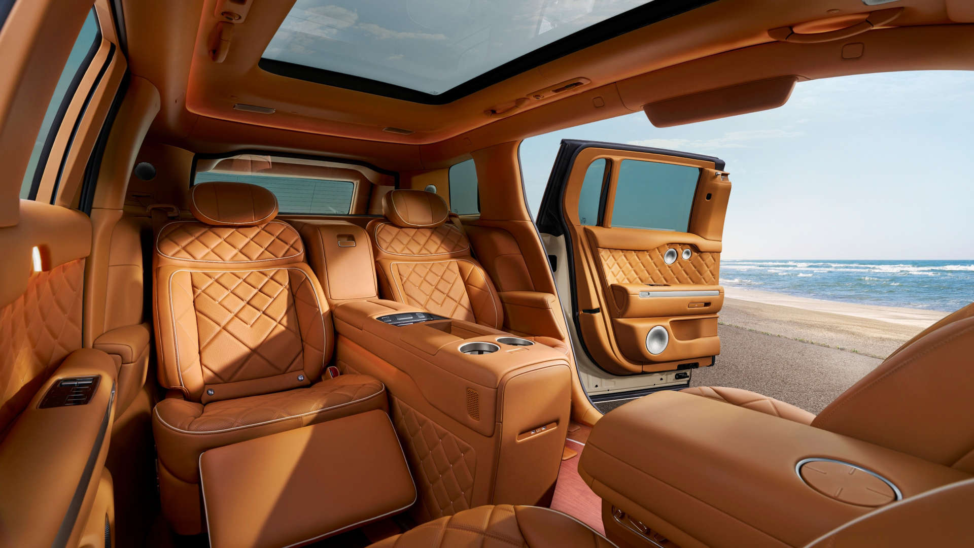 A NEW ICON’S ARRIVAL: GENESIS UNVEILS GV90 FLAGSHIP SUV